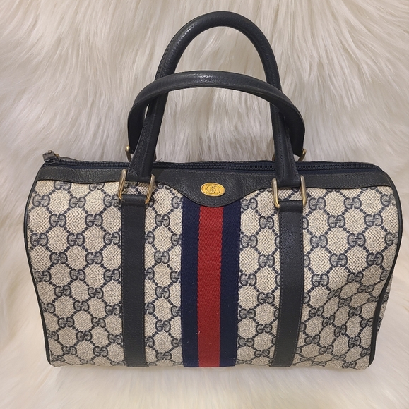 Gucci Handbags - Auth gucci vintage Boston bag